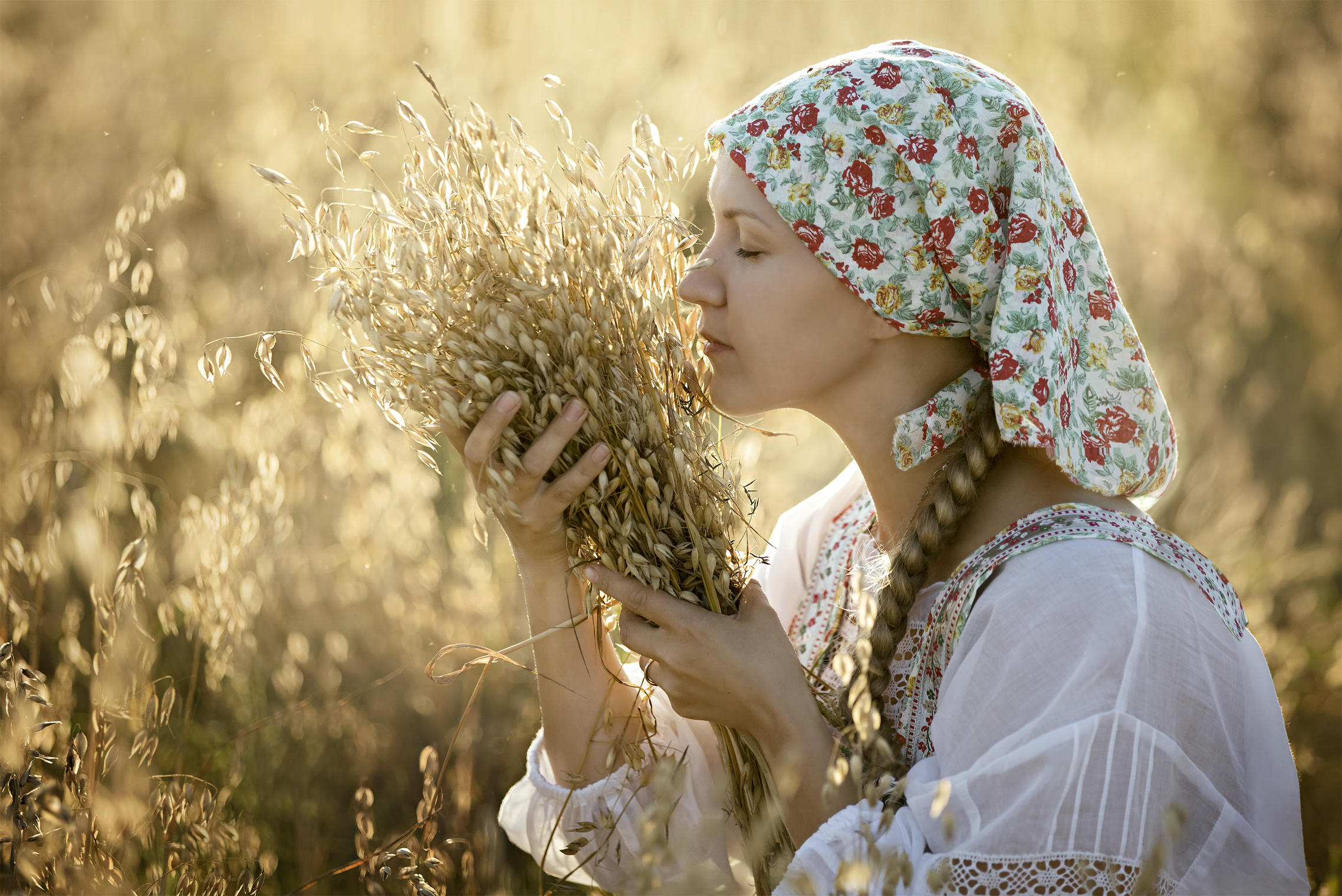 Photo Women in Slavic costumes in Quanzhou