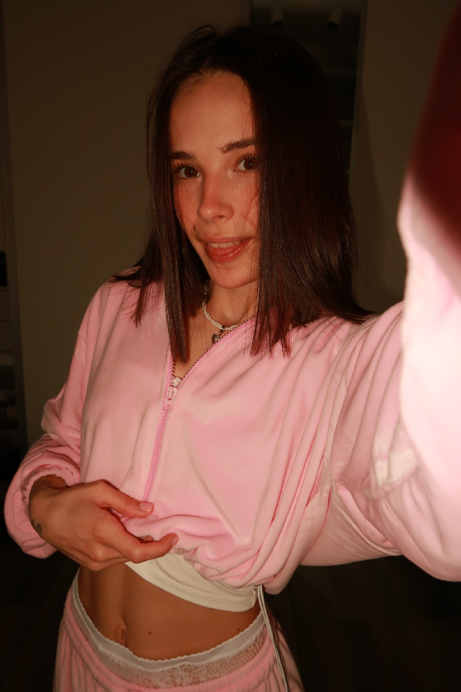 Tina brings the glow — live moments in Quanzhou